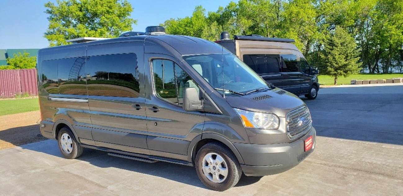 2018 Medium Roof Camper