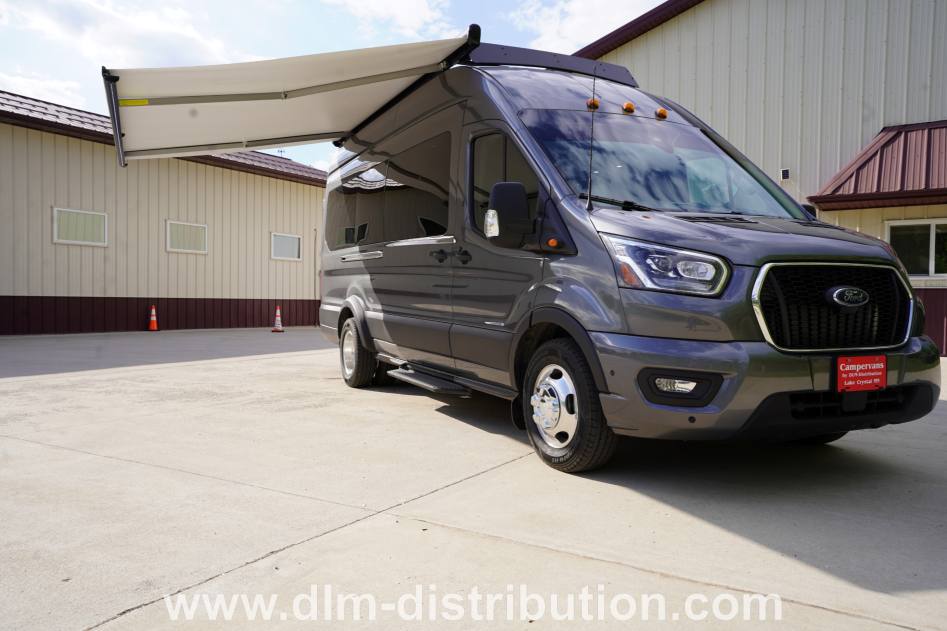 2025 Mini-T HR AWD Campervan – All-Season Class B RV with Off-Grid Power and Starlink Connectivity